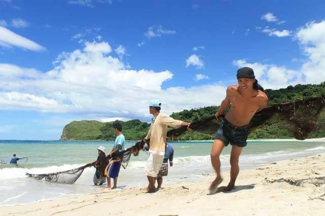 Blue Lagoon Inn And Restaurant, Pagudpud Mabubua 외부 사진